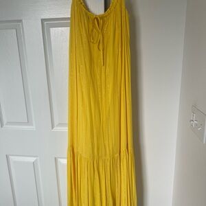 Elegant Yellow Maxi Dress